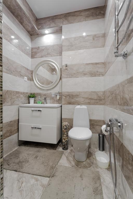 Swedish Apartment At Romanovskaia 22 ミンスク エクステリア 写真